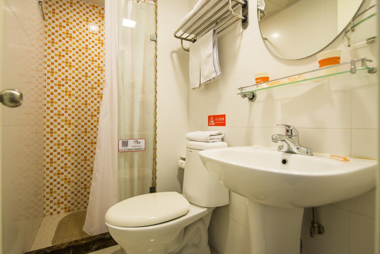 Home Inn Shanghai Century Park Εξωτερικό φωτογραφία