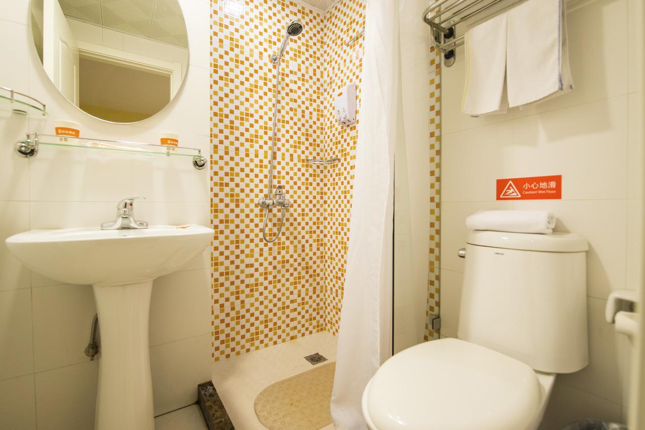 Home Inn Shanghai Century Park Εξωτερικό φωτογραφία