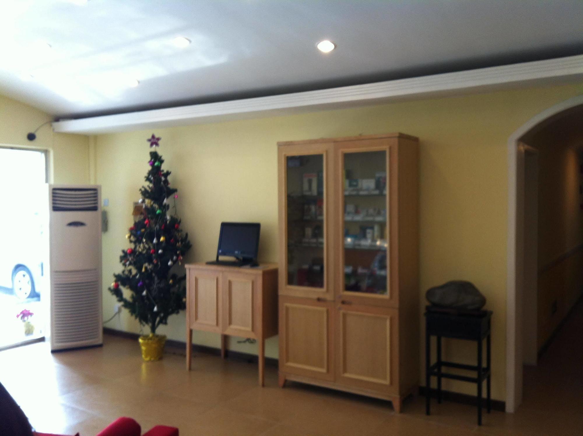 Home Inn Shanghai Century Park Εξωτερικό φωτογραφία