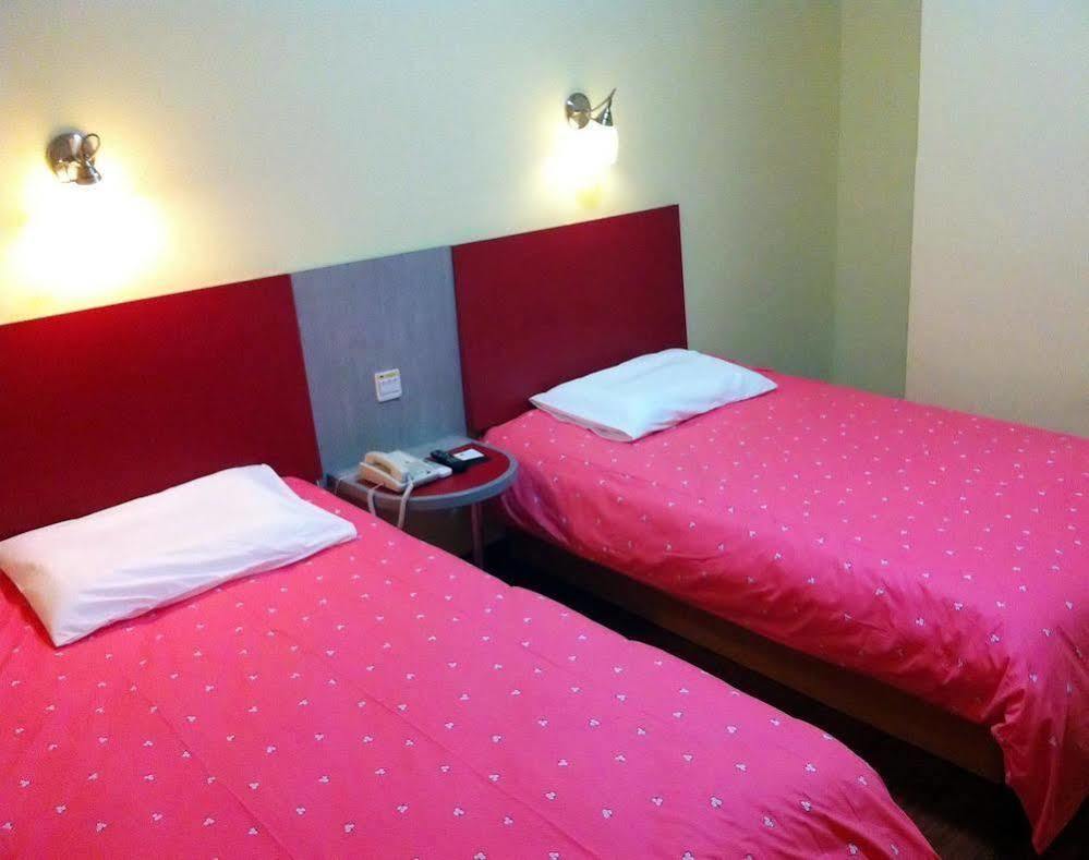 Home Inn Shanghai Century Park Εξωτερικό φωτογραφία